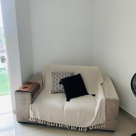 Apartamento Amplo E Confortavel Em Macaé Exterior foto